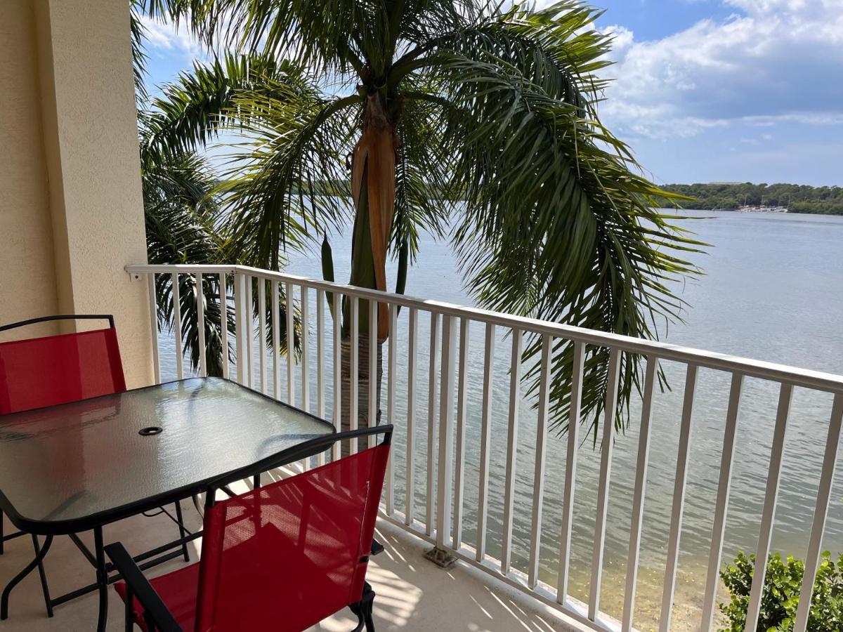 Oceanfront Luxury Condo! Mins To Beach! Rum Bar Next Door! San Petersburgo Exterior foto