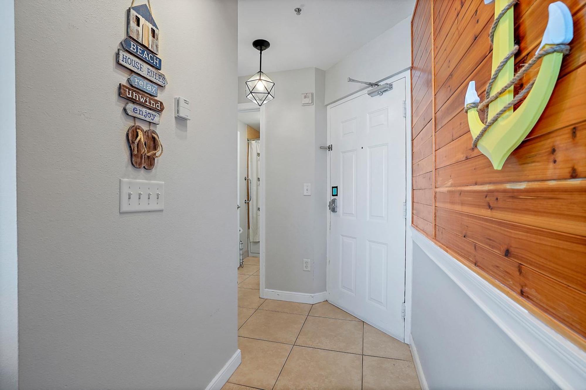 Oceanfront Luxury Condo! Mins To Beach! Rum Bar Next Door! San Petersburgo Exterior foto